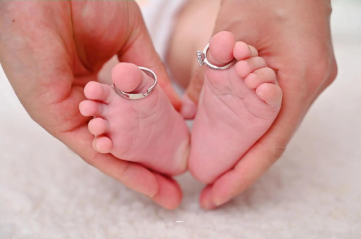 包头几个月宝宝可以枕枕头